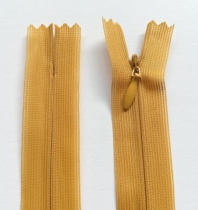 Zamek błyskawiczny żyłkowy kryty 22cm nierozdzielczy 20szt