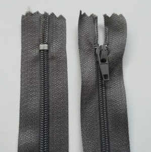 Zamek błyskawiczny 18 cm kord 100sztuk
