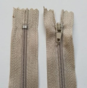 Zamek błyskawiczny 18 cm kord 100sztuk